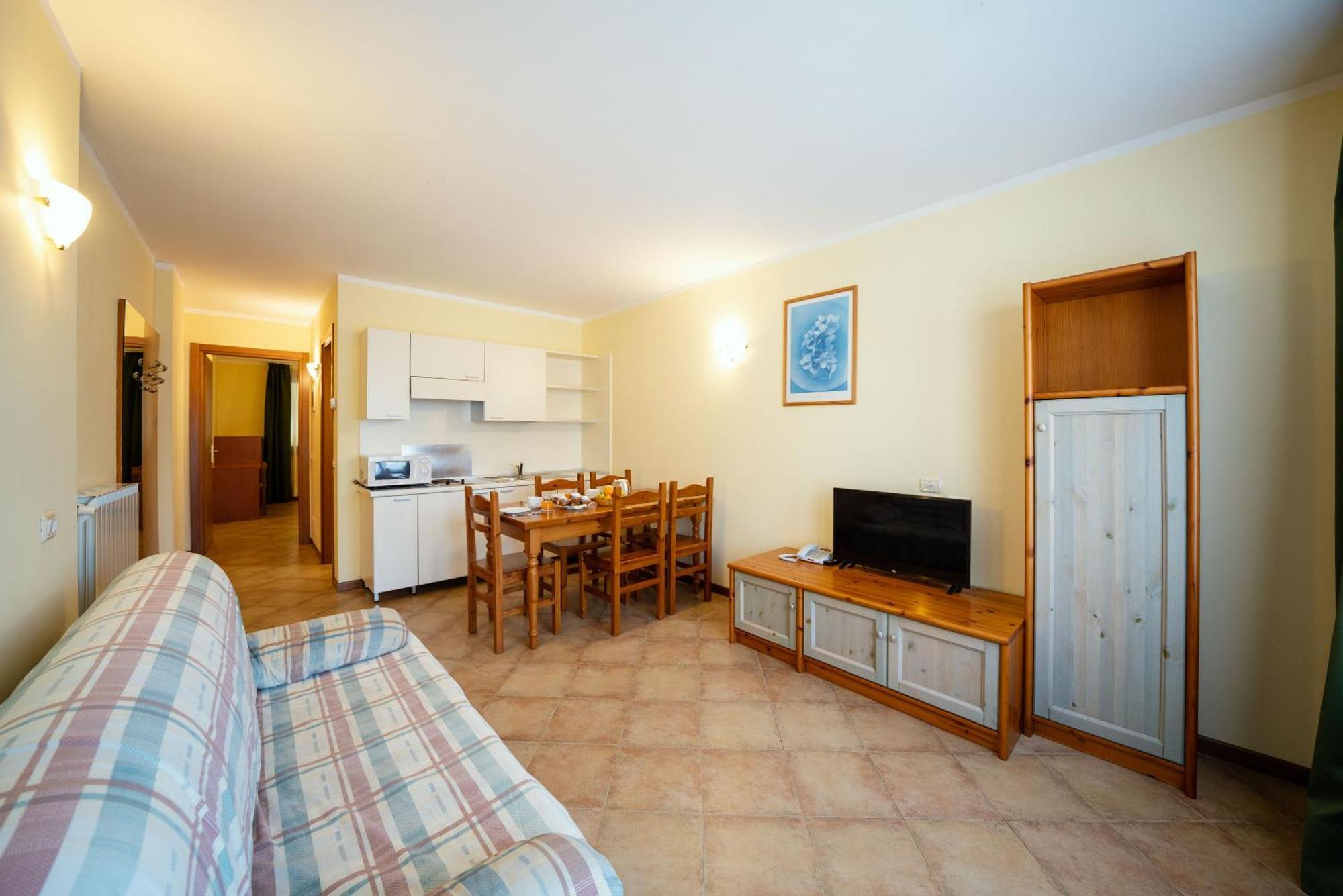 Hotel Residence Campi Tremosine Quarto foto